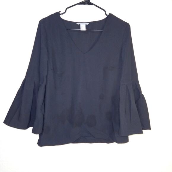 H&M BLACK SIZE 6 WOMENS BLACK BELL SLEEVE V-NECK - Picture 1 of 5